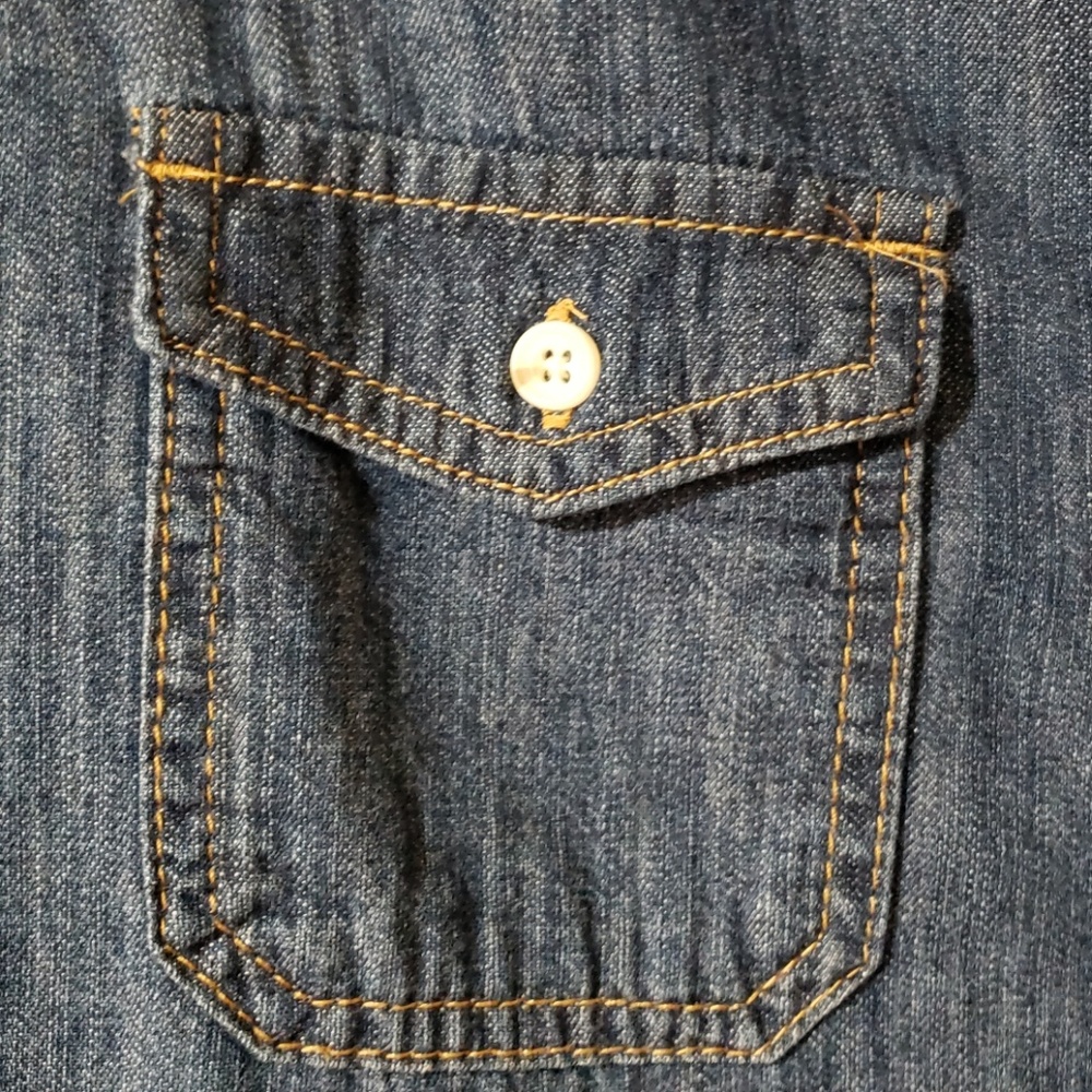 Universal Thread "Lexie" shirt - Picture 3 of 8